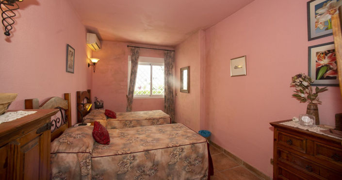Image No.8-3 Bed Apartment for sale