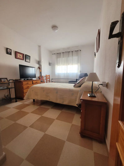 Image No.8-Appartement de 4 chambres à vendre à Estepona