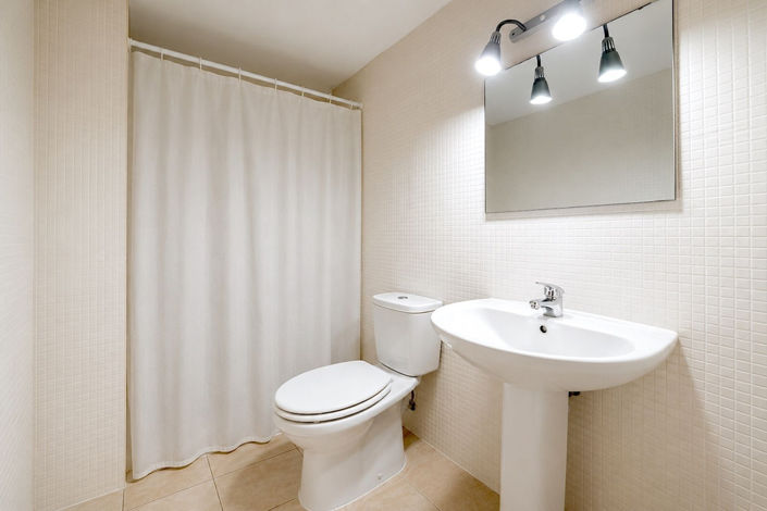 Image No.8-2 Bed Apartment for sale
