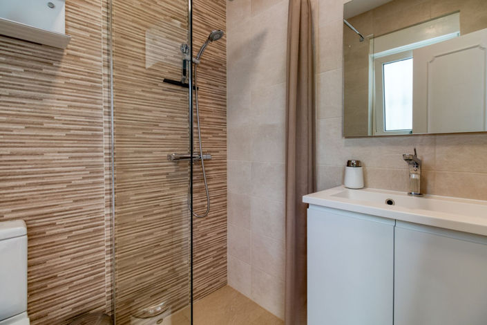 Image No.10-3 Bed Semi-Detached for sale