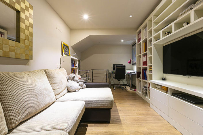 Image No.20-3 Bed Townhouse for sale