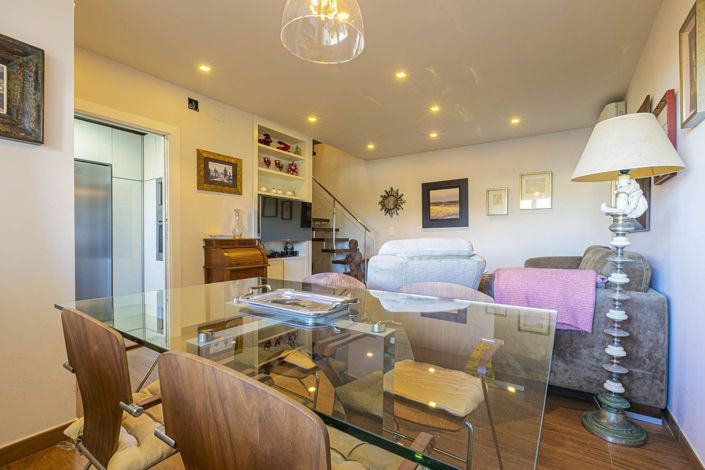 Image No.8-3 Bed Townhouse for sale