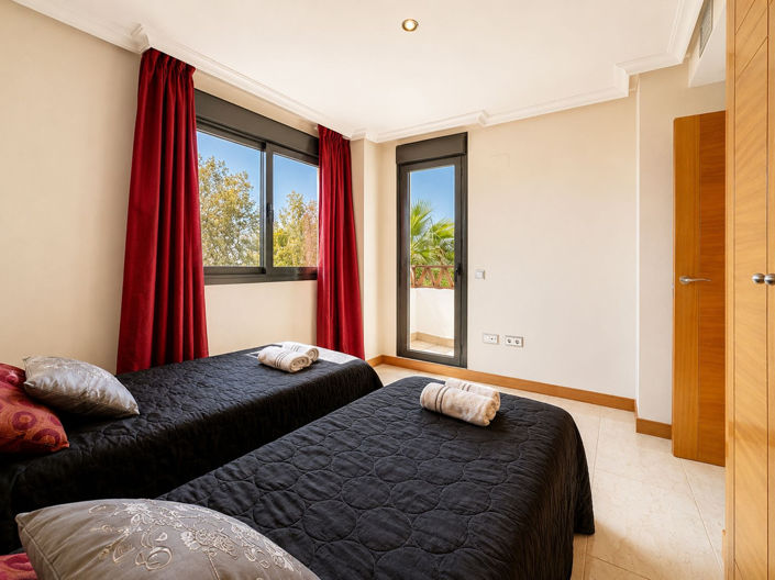 Image No.19-2 Bed Apartment for sale