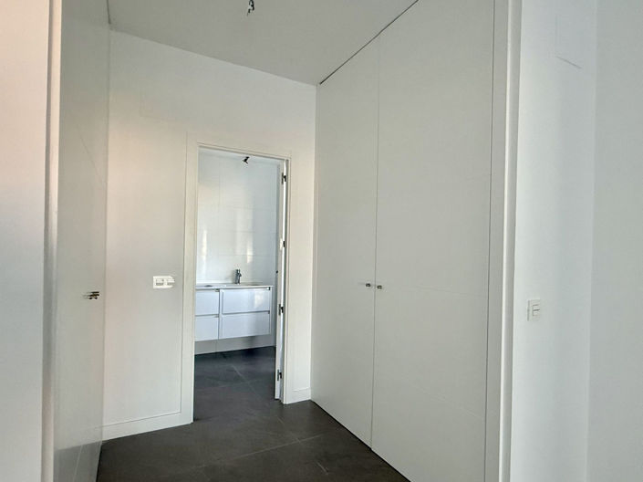 Image No.8-Appartement de 2 chambres à vendre à Malaga