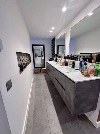 Image No.32-2 Bed Apartment for sale