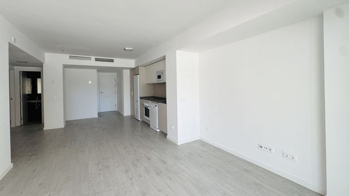 Image No.11-3 Bed Apartment for sale