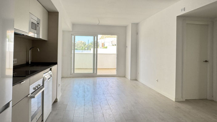 Image No.7-3 Bed Apartment for sale