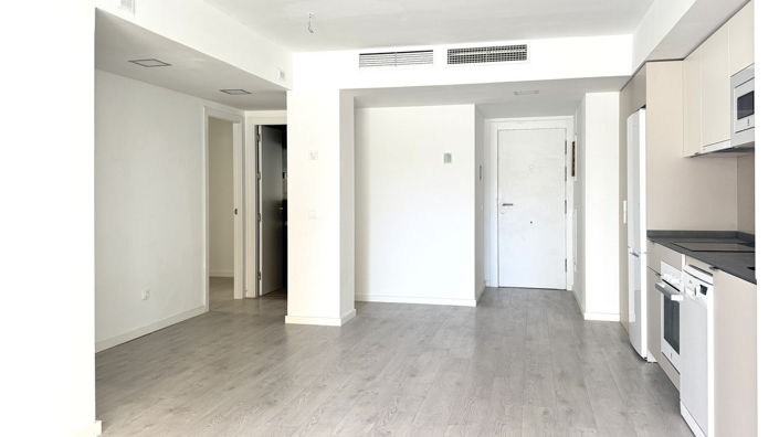 Image No.9-3 Bed Apartment for sale