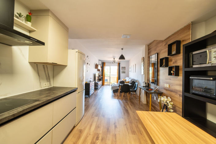 Image No.10-2 Bed Apartment for sale
