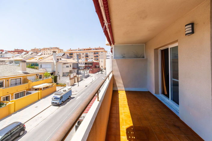 Image No.19-2 Bed Apartment for sale