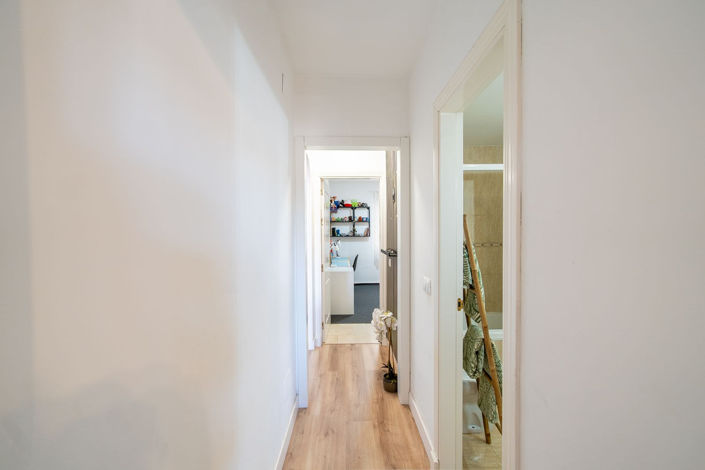 Image No.23-2 Bed Apartment for sale