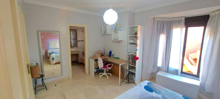 Image No.4-3 Bed Apartment for sale