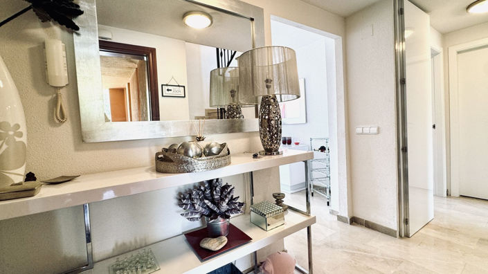 Image No.18-3 Bed Apartment for sale