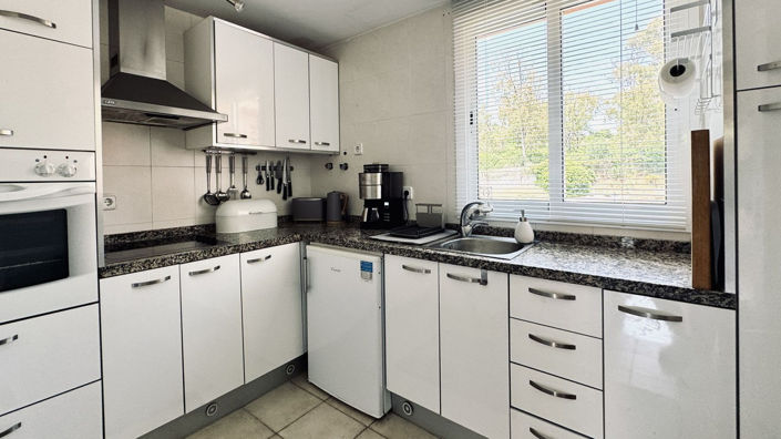 Image No.19-3 Bed Apartment for sale
