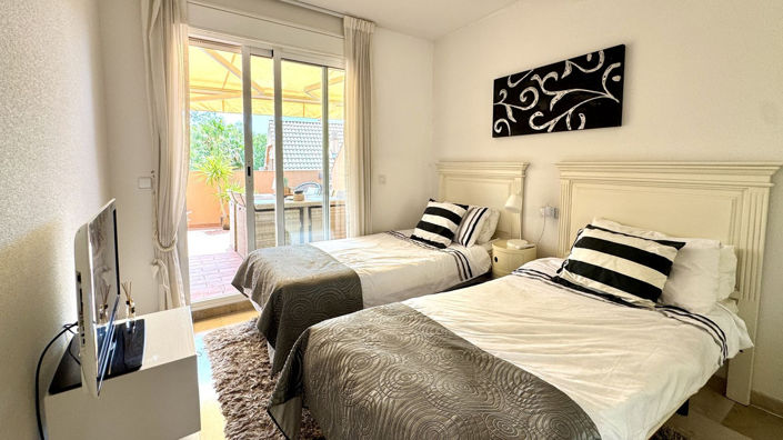 Image No.22-3 Bed Apartment for sale