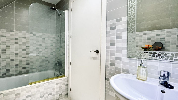 Image No.35-3 Bed Apartment for sale
