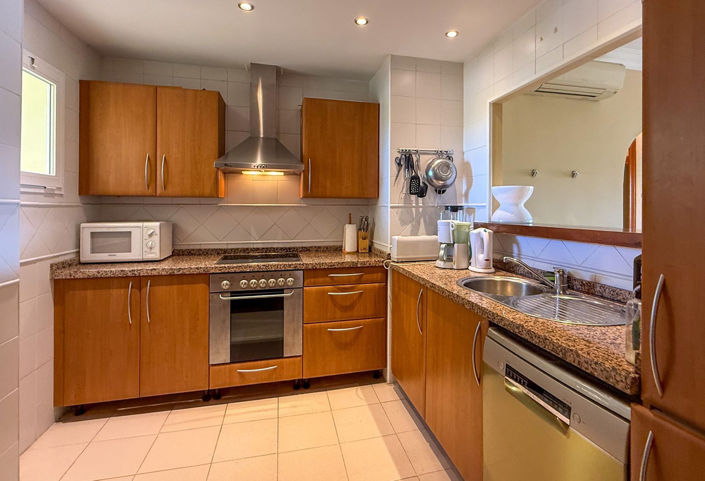 Image No.22-2 Bed Apartment for sale