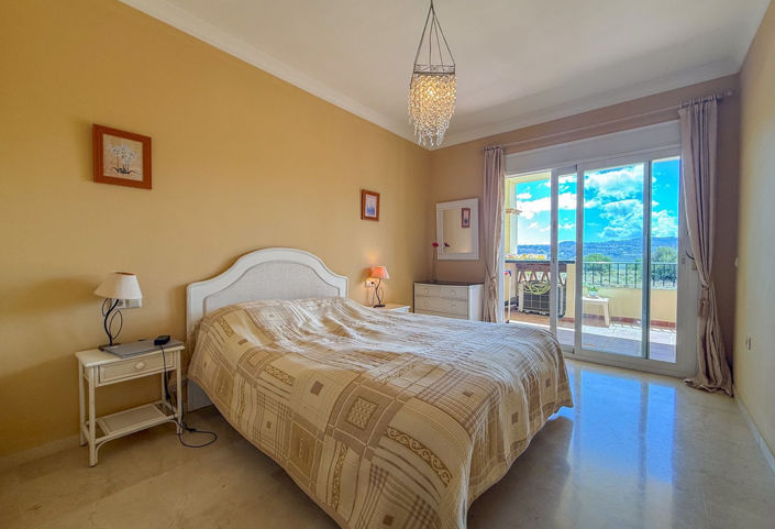 Image No.23-2 Bed Apartment for sale