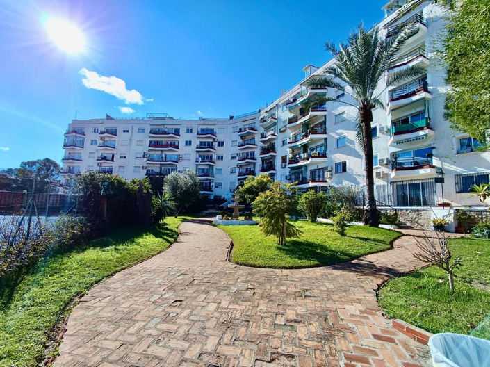Image No.22-2 Bed Apartment for sale