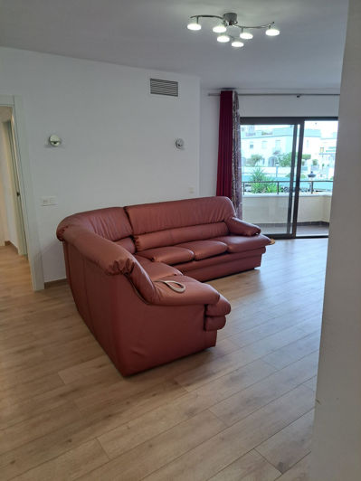 Image No.3-Appartement de 2 chambres à vendre à Estepona