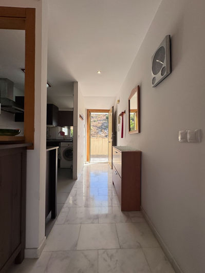 Image No.25-2 Bed Apartment for sale