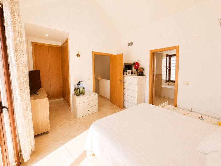 Image No.14-Jumelé de 3 chambres à vendre à Malaga