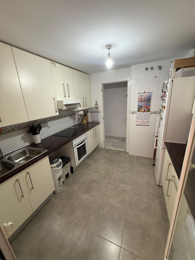 Image No.10-3 Bed Apartment for sale