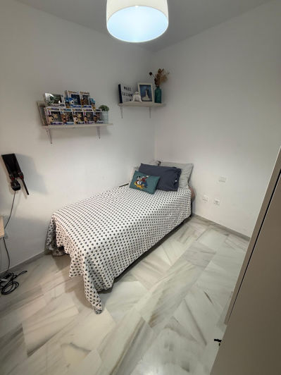 Image No.12-3 Bed Apartment for sale