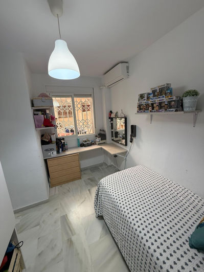 Image No.21-3 Bed Apartment for sale