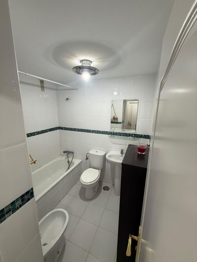 Image No.24-3 Bed Apartment for sale