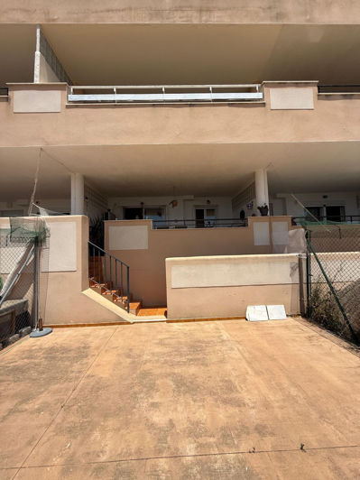 Image No.30-3 Bed Apartment for sale
