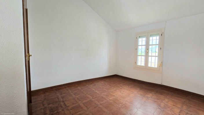 Image No.17-3 Bed Townhouse for sale