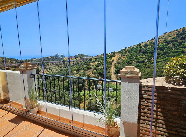 Image No.13-3 Bed Apartment for sale