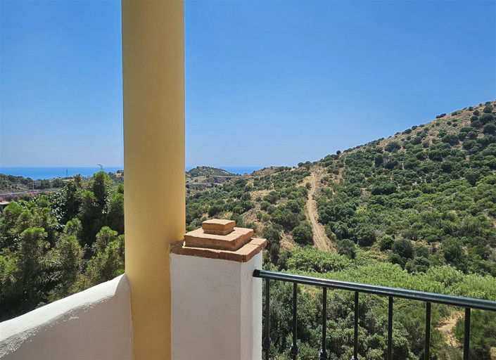 Image No.31-3 Bed Apartment for sale