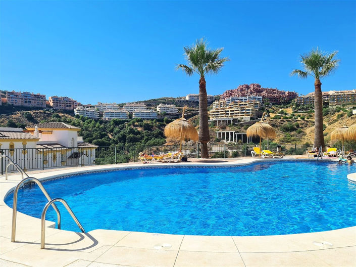 Image No.39-3 Bed Apartment for sale