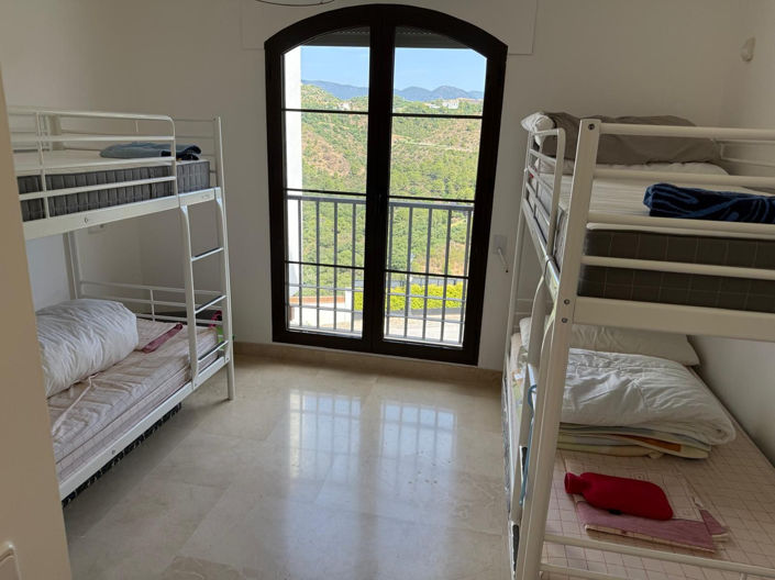 Image No.15-2 Bed Apartment for sale