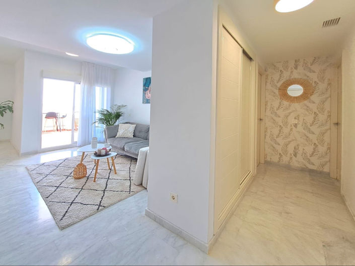 Image No.9-Appartement de 2 chambres à vendre à Estepona