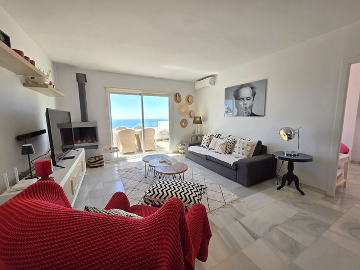 Image No.24-2 Bed Apartment for sale