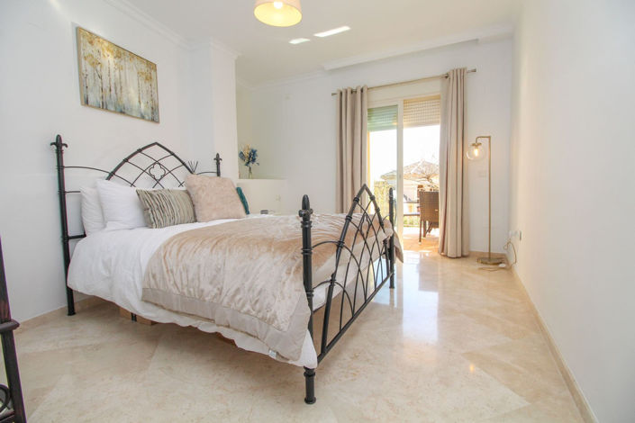 Image No.16-2 Bed Apartment for sale
