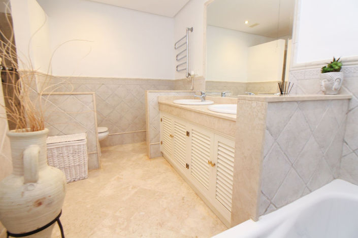 Image No.21-2 Bed Apartment for sale