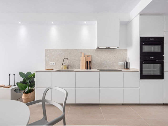 Image No.4-2 Bed Apartment for sale