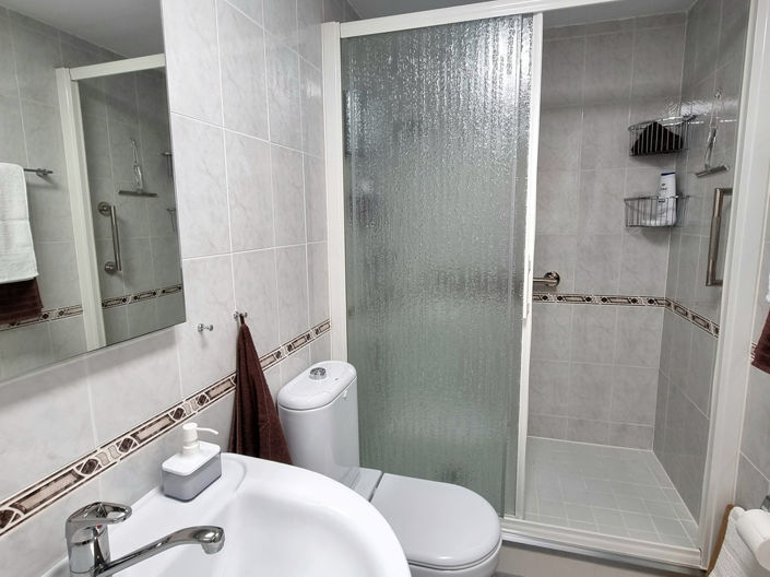 Image No.23-2 Bed Apartment for sale