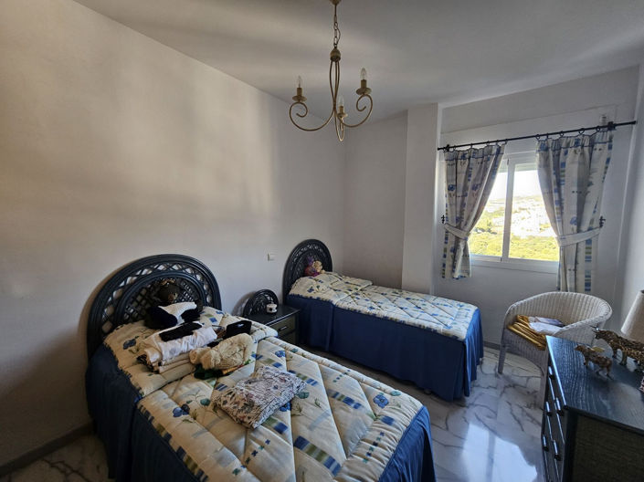 Image No.8-3 Bed Apartment for sale