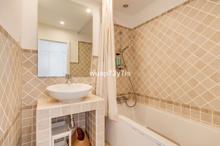 Image No.22-2 Bed Apartment for sale