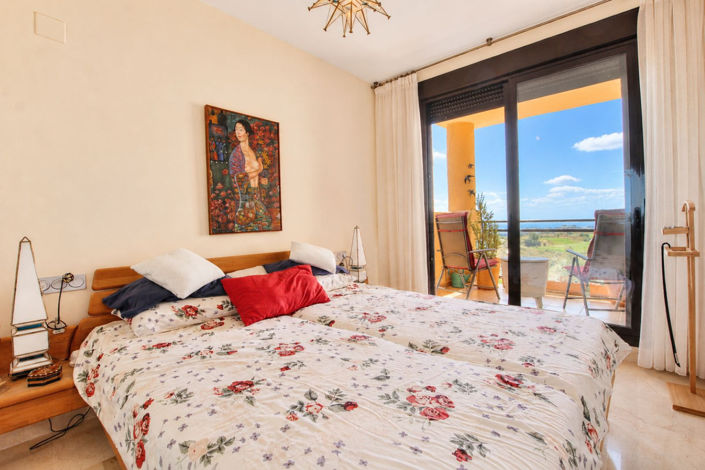 Image No.51-2 Bed Apartment for sale