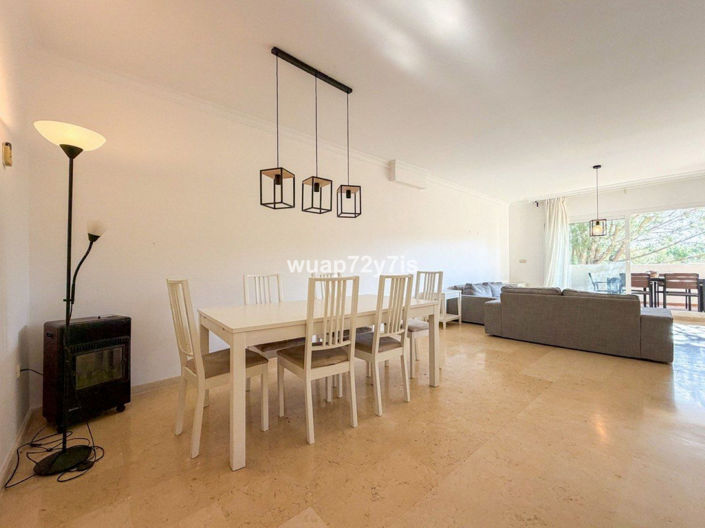 Image No.4-Appartement de 3 chambres à vendre à Elviria