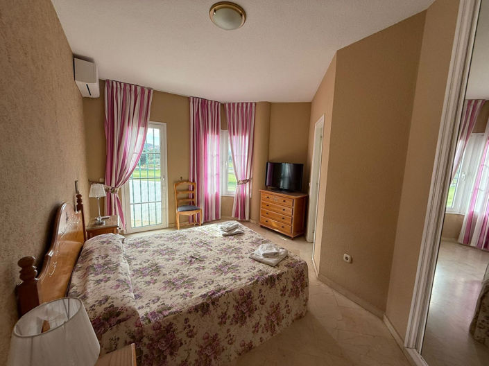 Image No.11-3 Bed Apartment for sale