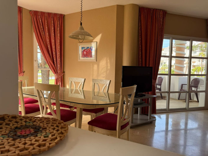 Image No.3-3 Bed Apartment for sale