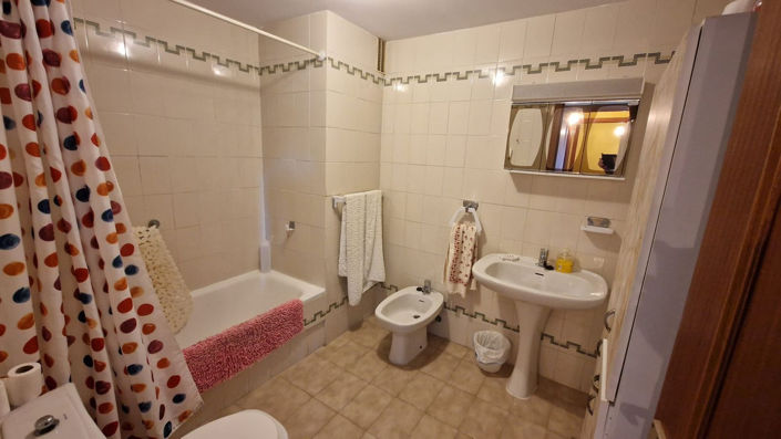 Image No.11-Appartement de 2 chambres à vendre à Estepona