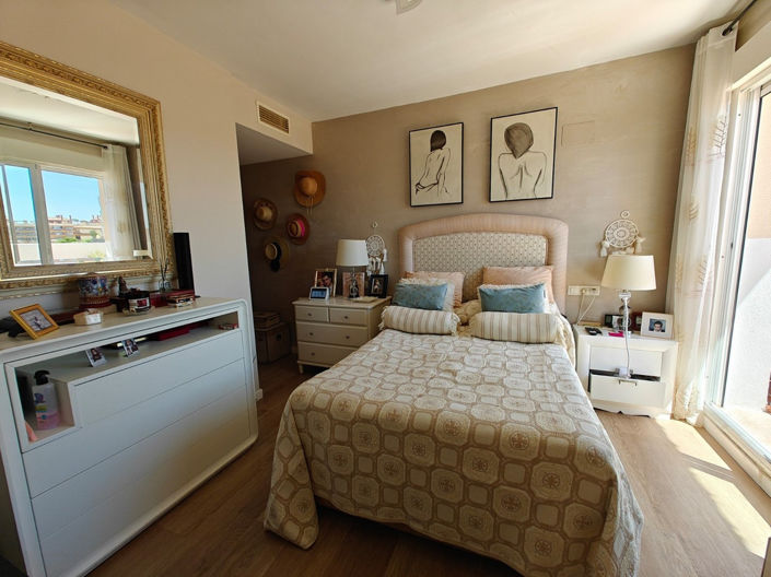 Image No.16-2 Bed Apartment for sale